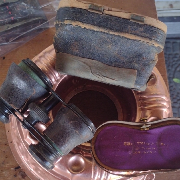 Antique Black Binoculars with Case - Picture 1 of 5